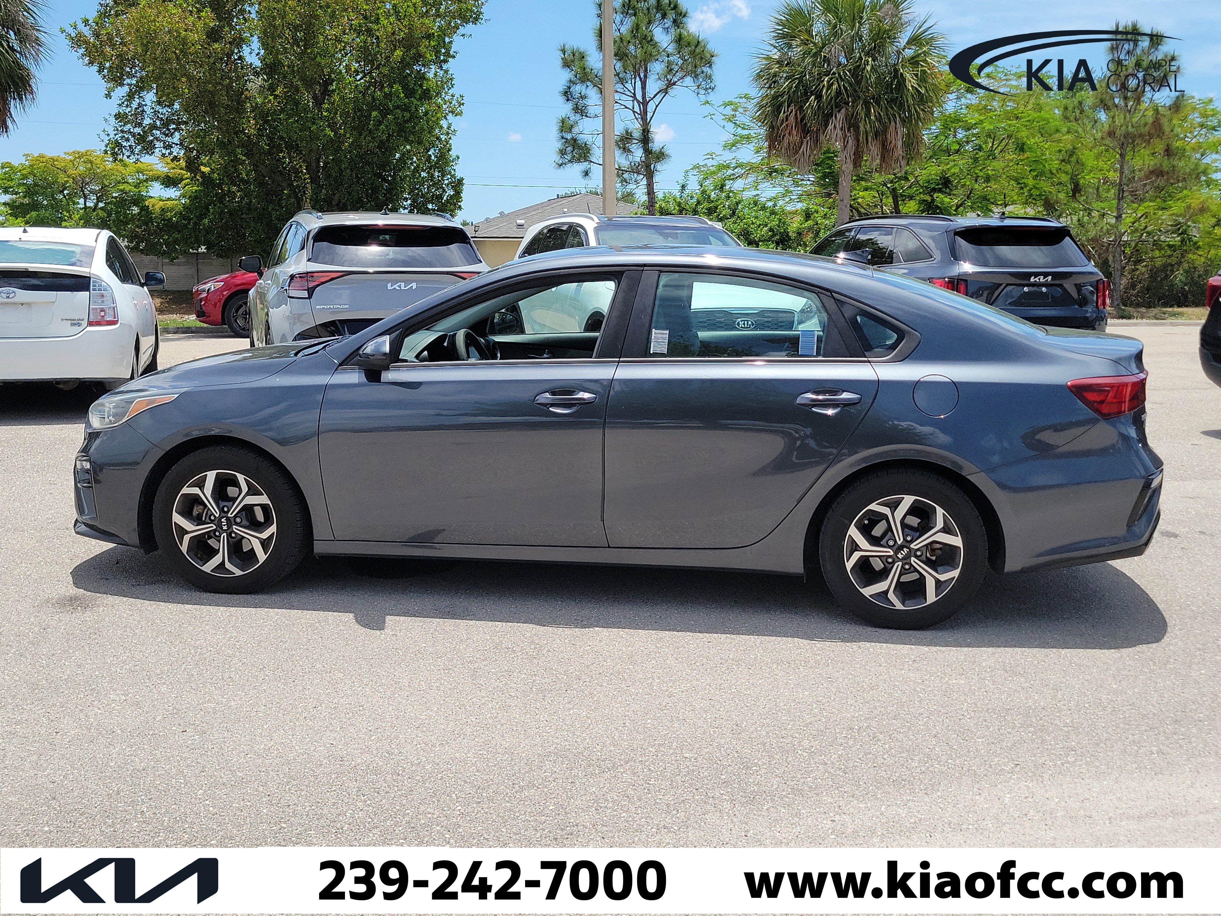 Used 2020 Kia Forte LXS FWD image 5