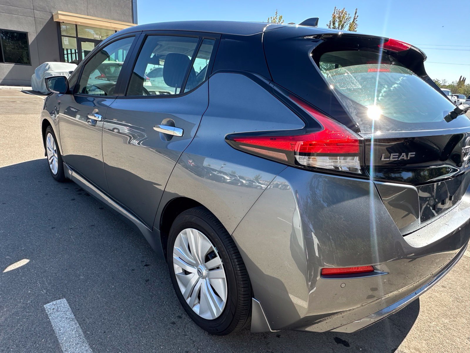 Certified 2025 Nissan Leaf S FWD image 4
