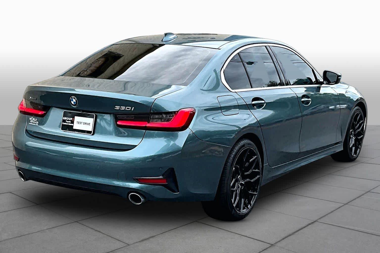 Used 2020 BMW 330i xDrive Sedan w/ Convenience Package AWD/4WD image 13
