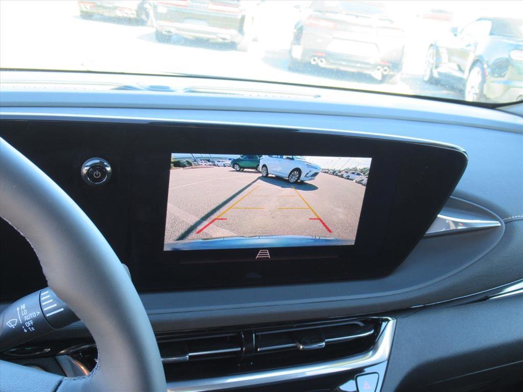 Used 2024 Buick Envista Avenir image 23