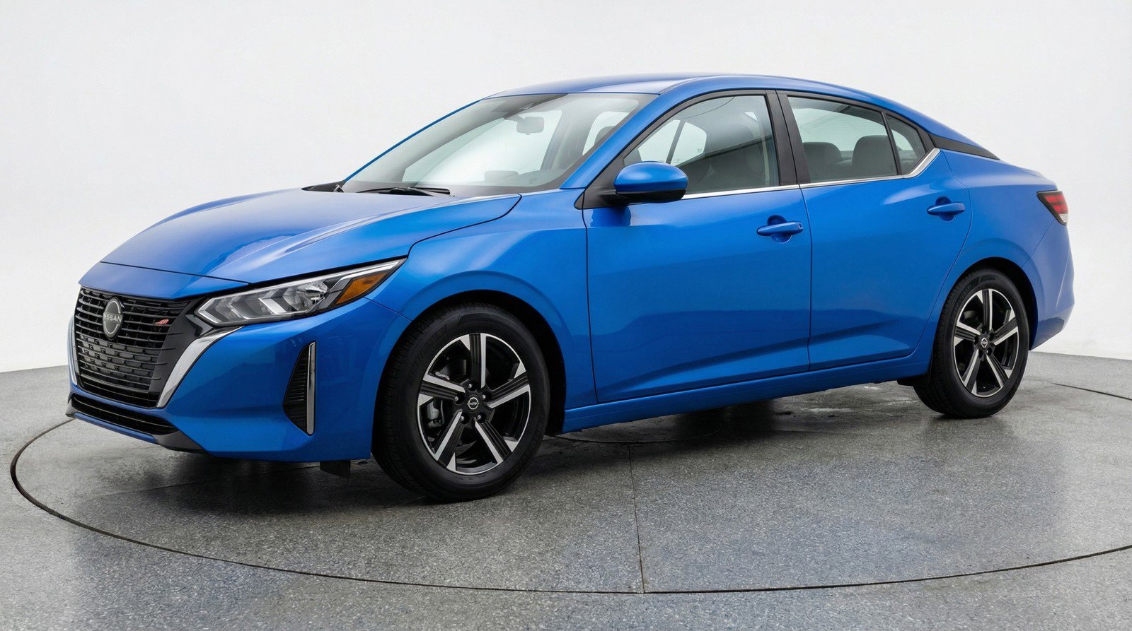 Used 2025 Nissan Sentra SV image 3