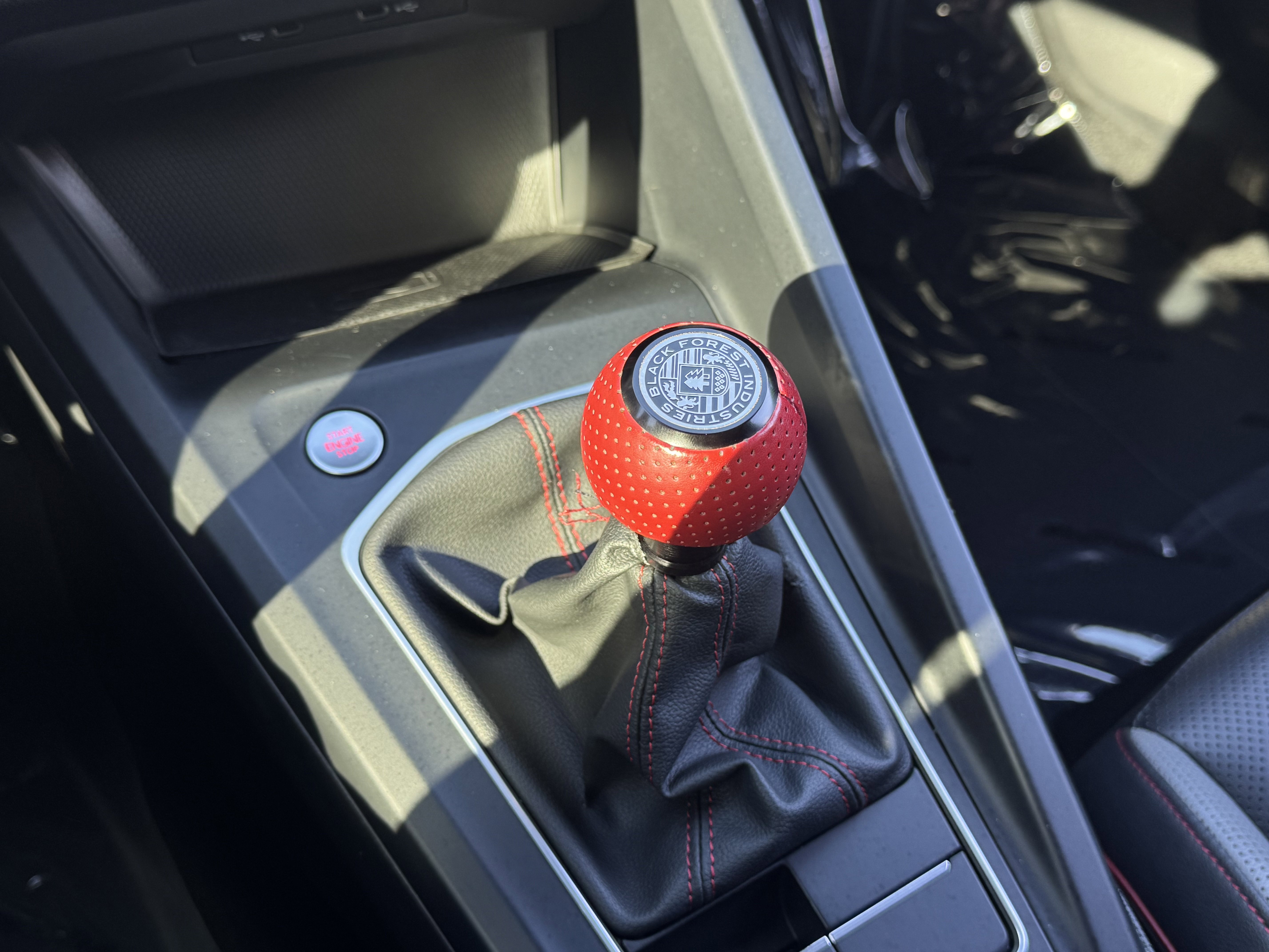 Used 2022 Volkswagen GTI Autobahn image 30