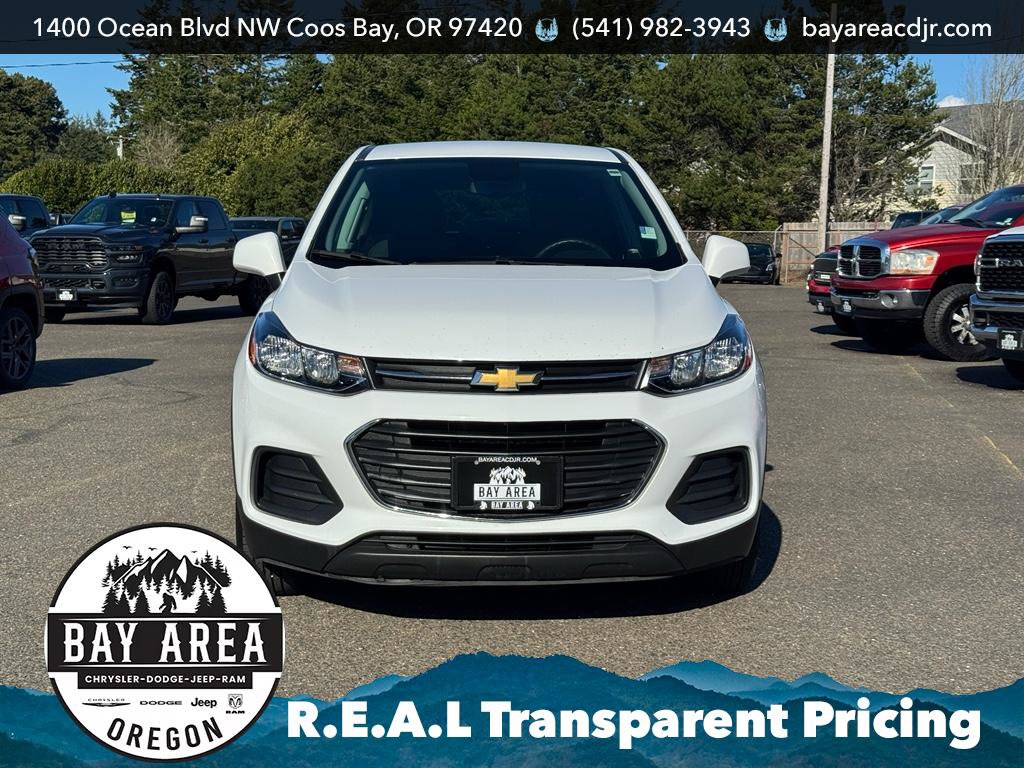 Used 2021 Chevrolet Trax LS w/ Tint and Cruise Package image 2