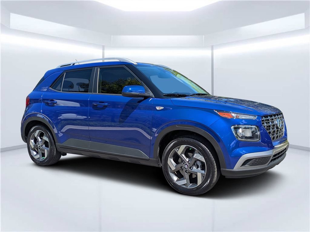Certified 2025 Hyundai Venue SEL