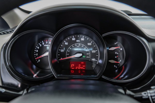 Used 2014 Kia Rio LX w/ Power Package image 18