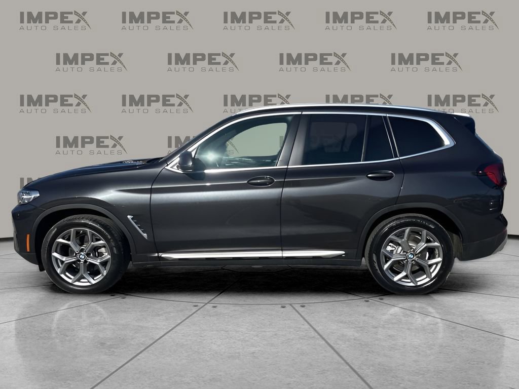 Used 2024 BMW X3 xDrive30i w/ Convenience Package image 2