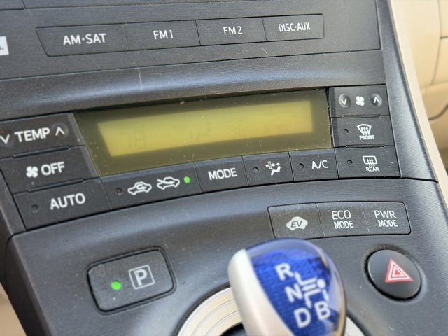 Used 2011 Toyota Prius One image 12