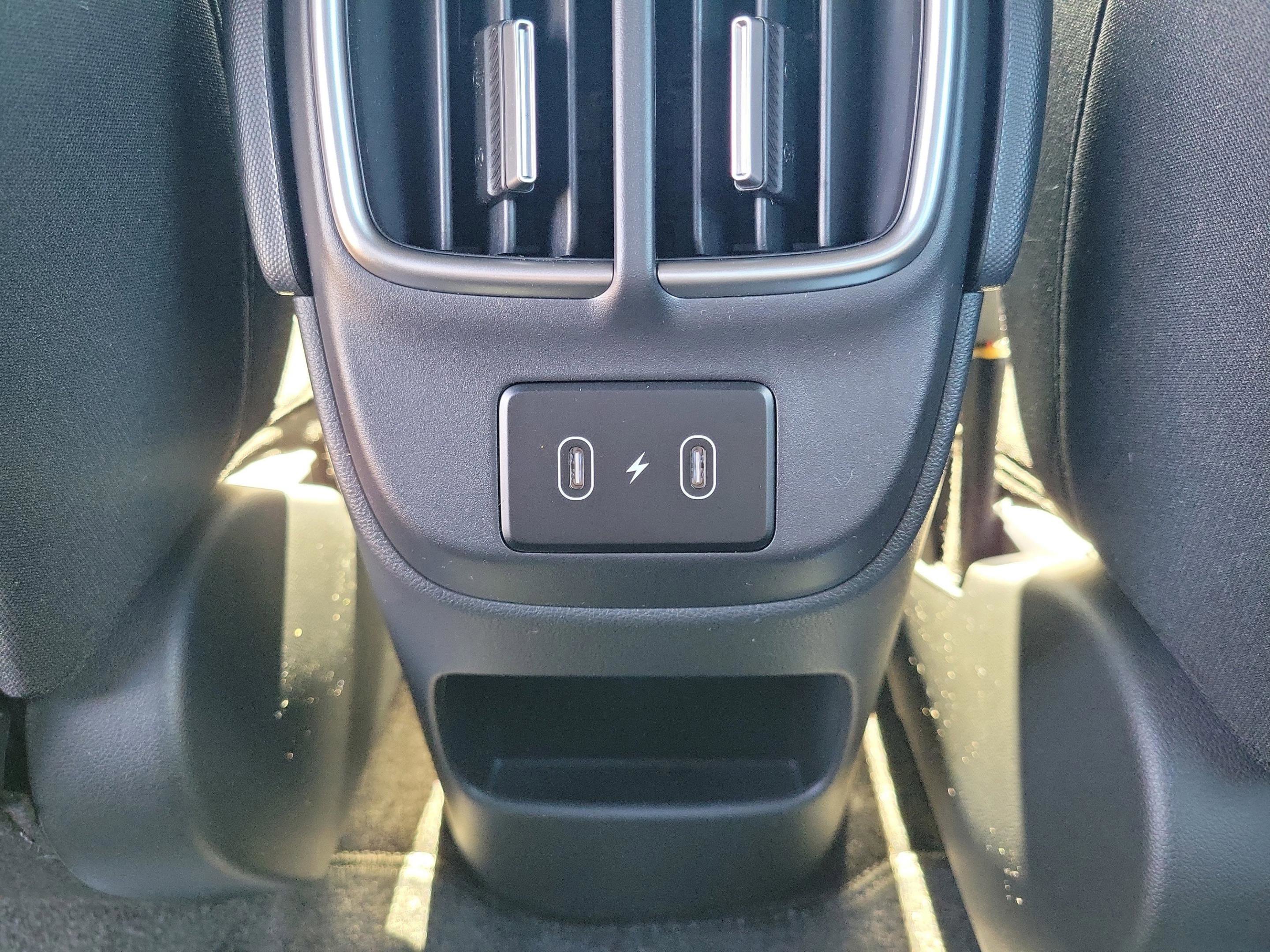 New 2025 Hyundai Ioniq 6 SE image 7