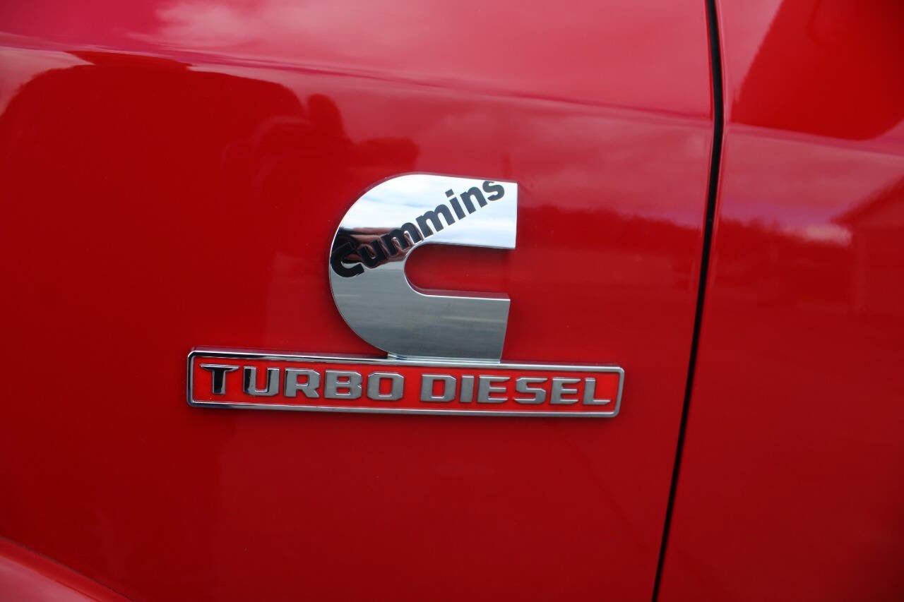 Used 2020 RAM 3500 Limited image 11