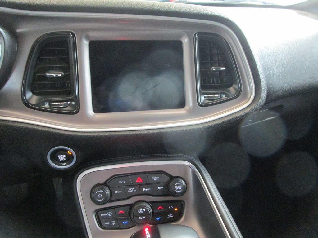 Used 2022 Dodge Challenger R/T w/ Blacktop Package RWD image 33