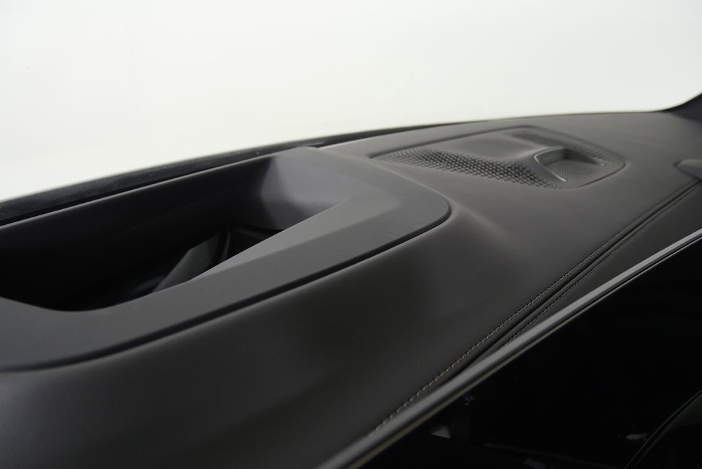 Used 2026 BMW X5 M60i image 20