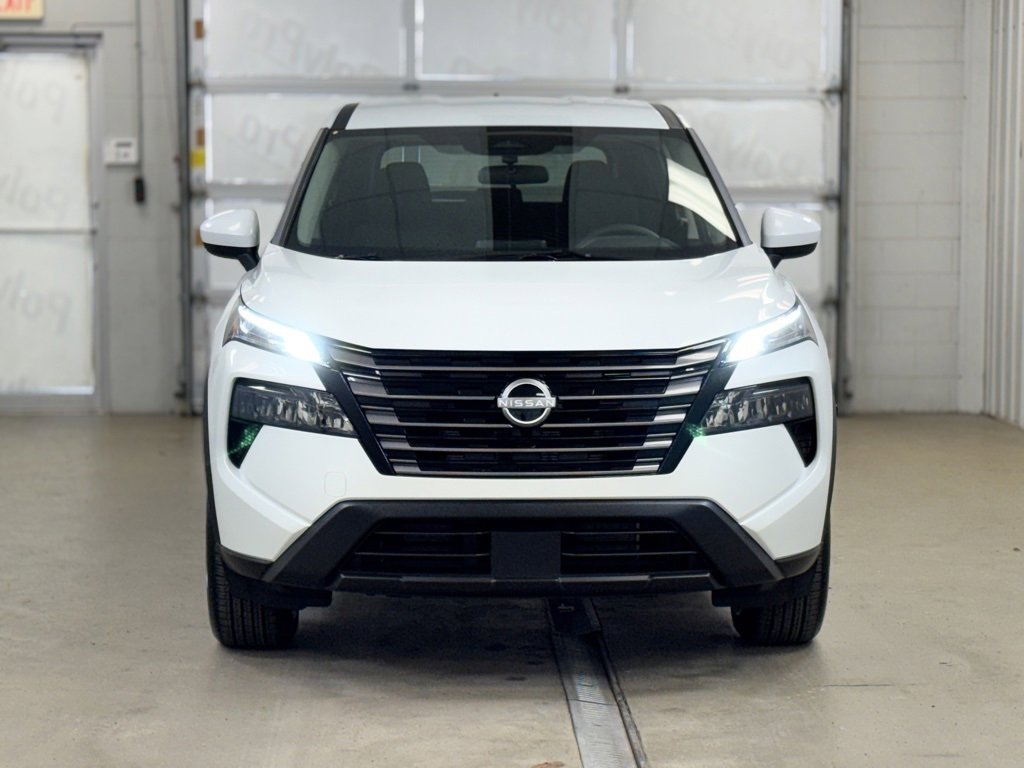 New 2026 Nissan Rogue SV image 2