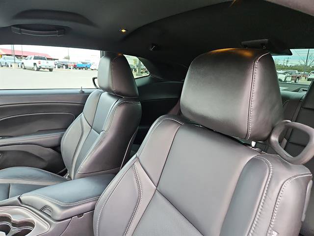 Used 2023 Dodge Challenger SXT w/ Plus Package image 10