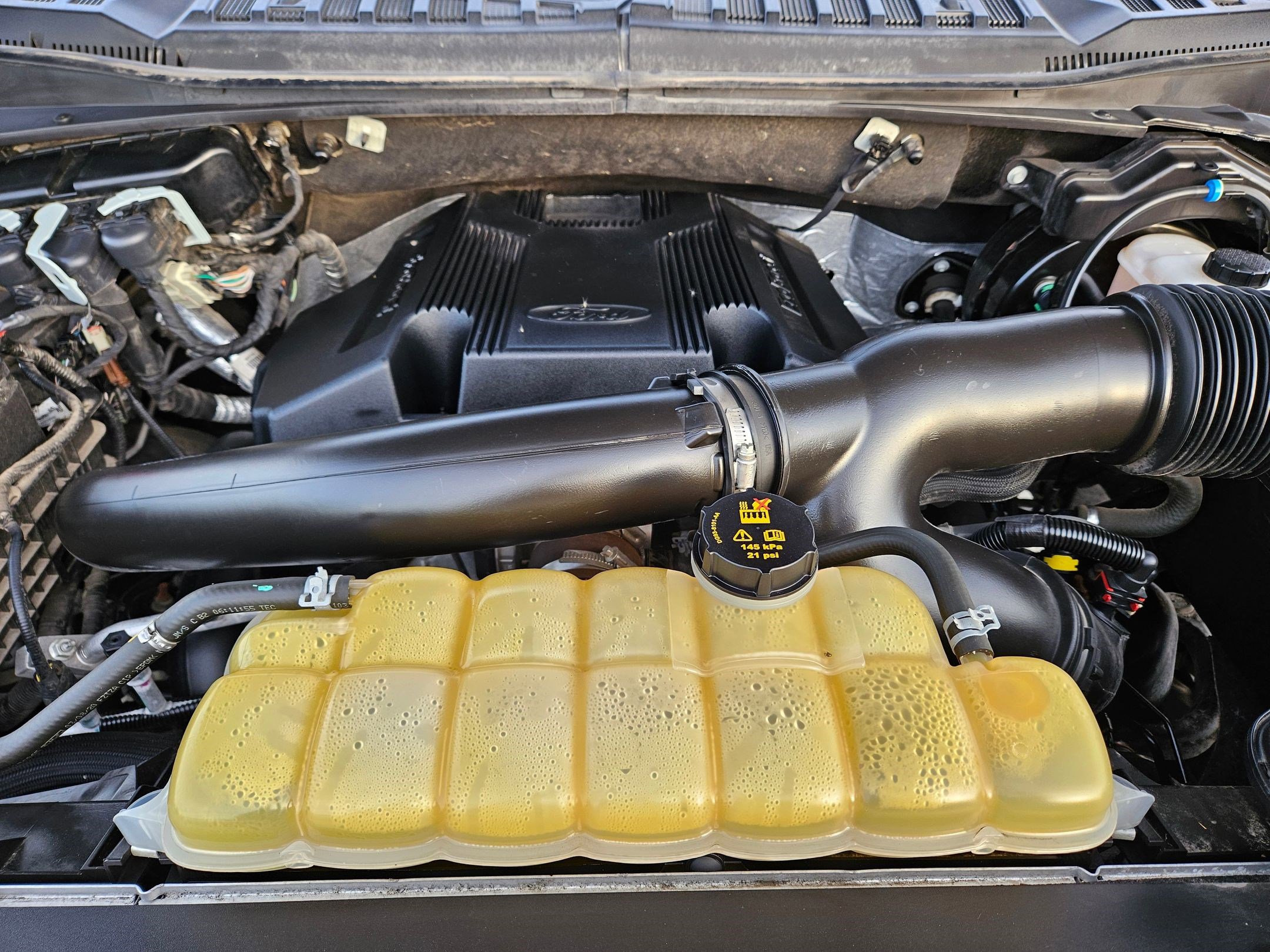 Used 2020 Ford F150 Lariat w/ Equipment Group 501A Mid image 34