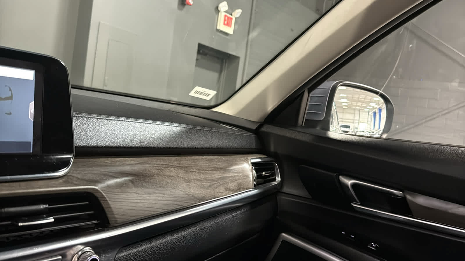 Used 2020 Kia Telluride EX AWD/4WD image 18