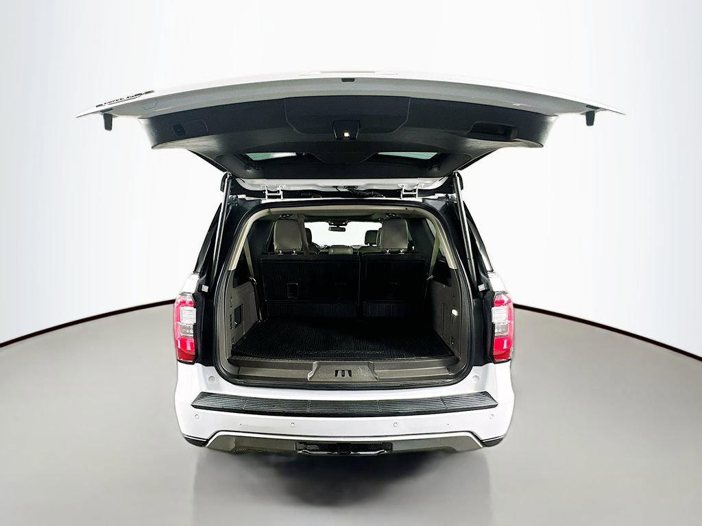 Used 2021 Ford Expedition Max Limited image 30