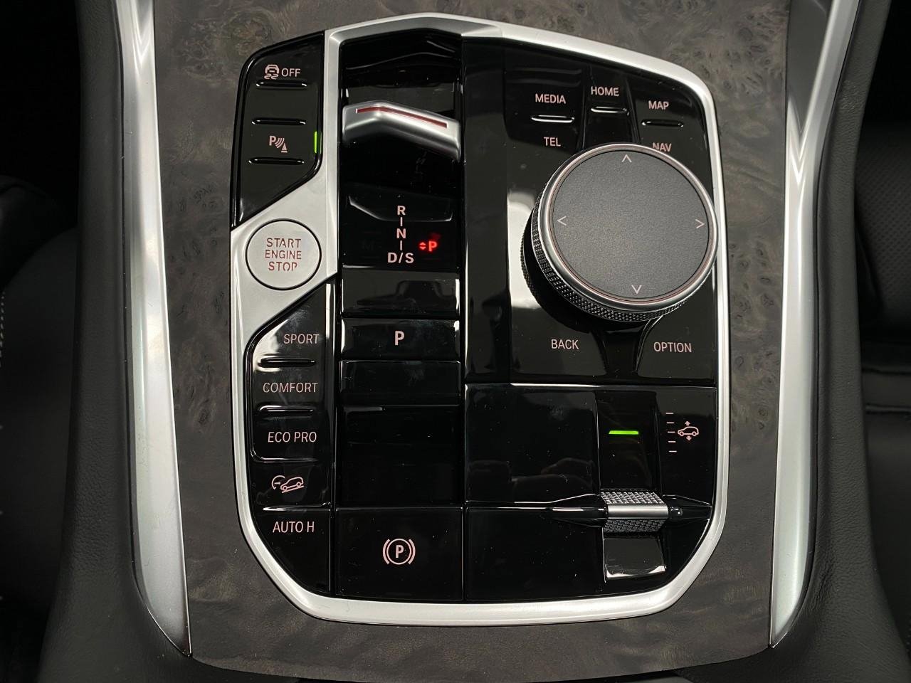 New 2026 BMW X6 xDrive40i AWD/4WD image 28