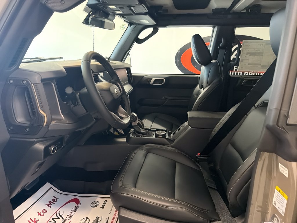 New 2026 Ford Bronco Badlands AWD/4WD image 11