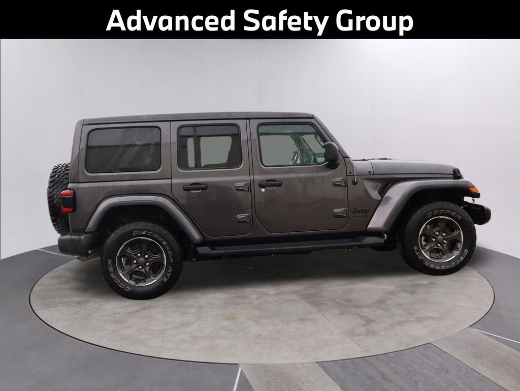 Used 2021 Jeep Wrangler Unlimited Sahara image 9
