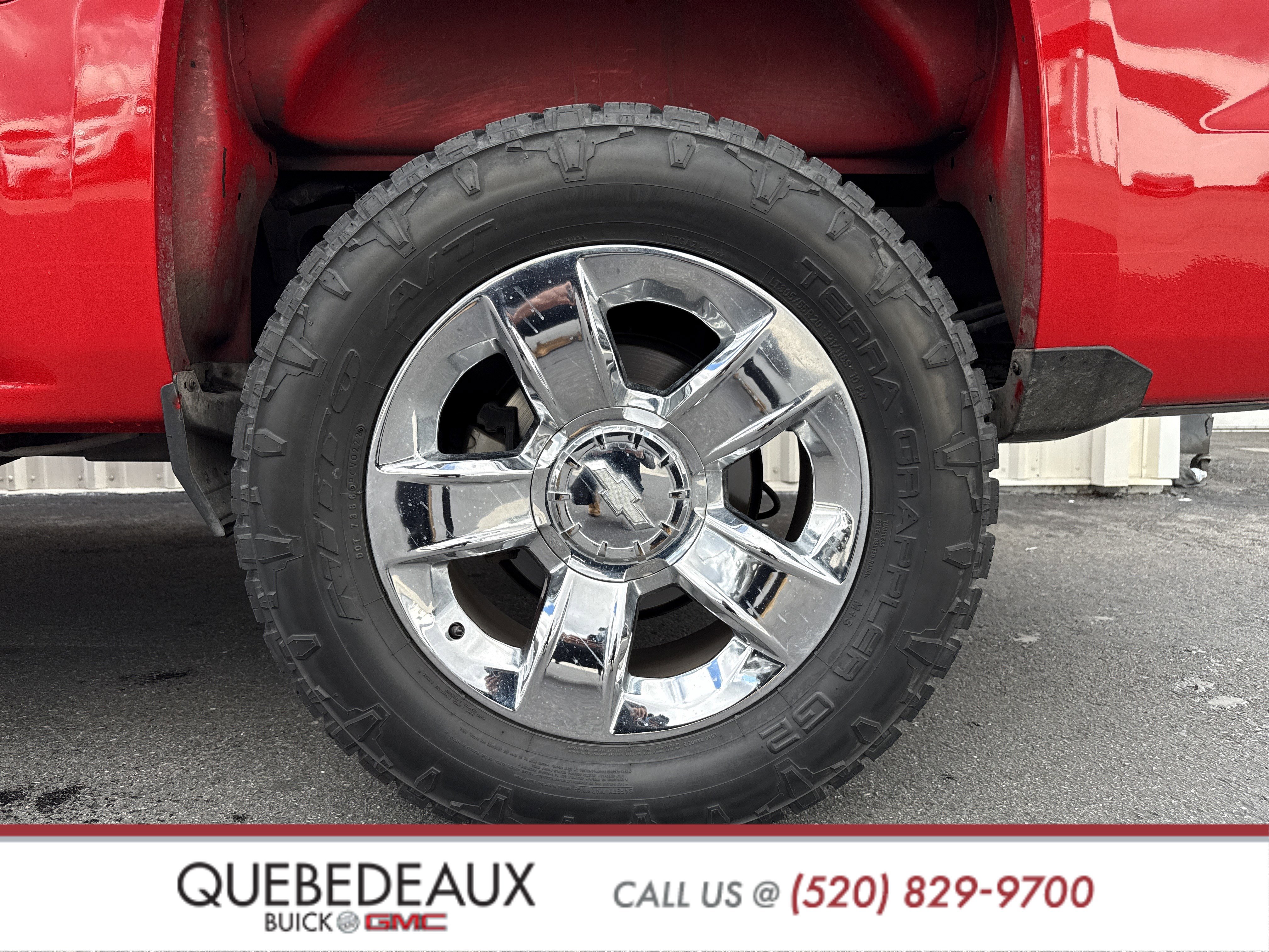 Used 2018 Chevrolet Silverado 1500 Custom w/ Custom Value Package image 3