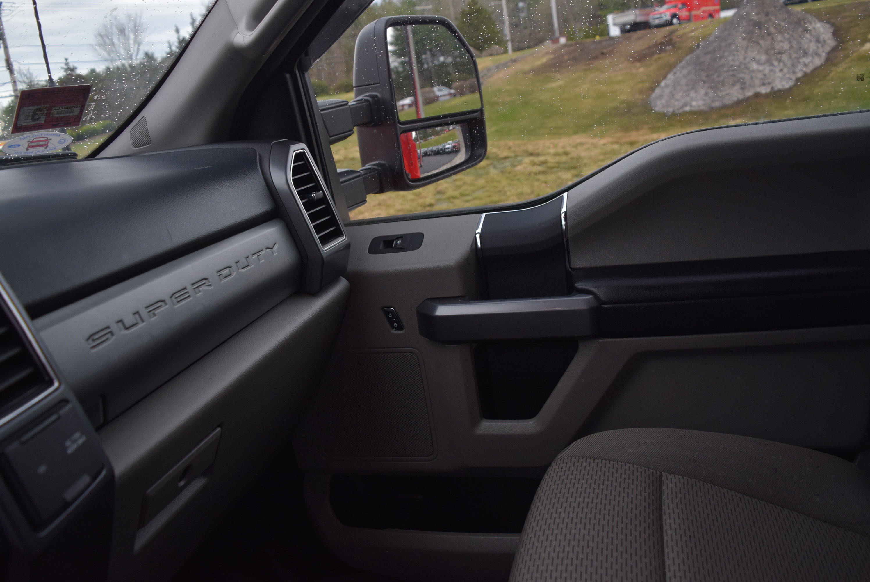 Used 2022 Ford F450 XLT w/ Snow Plow Prep Package image 14