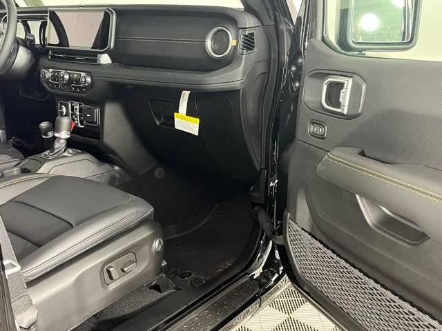 New 2025 Jeep Gladiator Sport w/ Premium Package AWD/4WD image 27