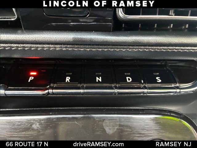 Used 2023 Lincoln Nautilus Standard image 19