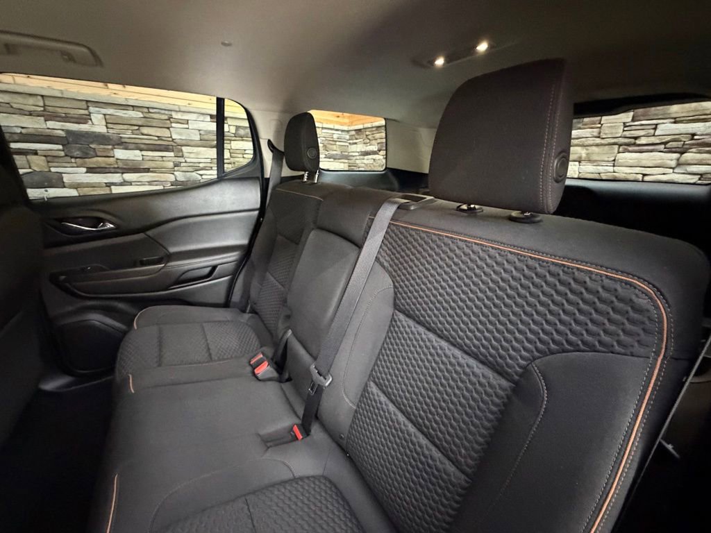 Used 2017 GMC Acadia SLE w/ Driver Alert Package I image 29