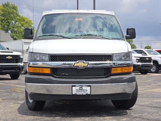 New 2026 Chevrolet Express 3500 w/ Power Convenience Package RWD image 10