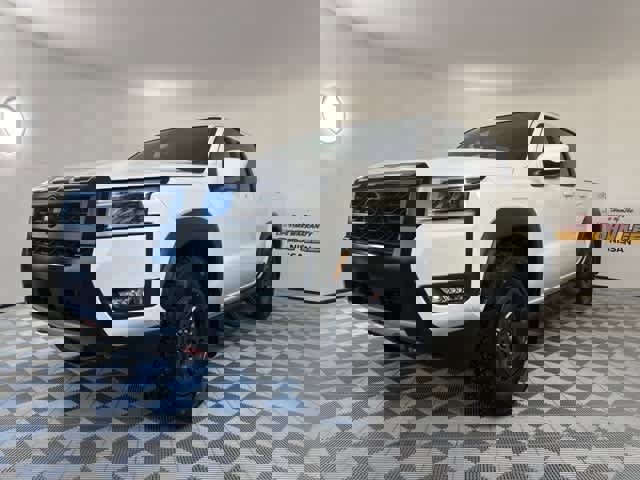 New 2025 Nissan Frontier Pro-X w/ Black Accent Package image 1