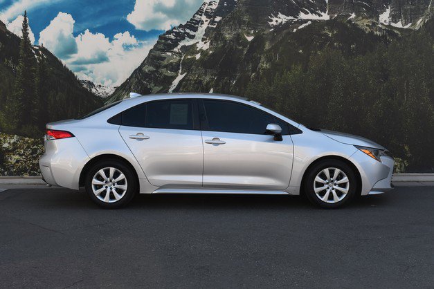 Certified 2024 Toyota Corolla LE image 2