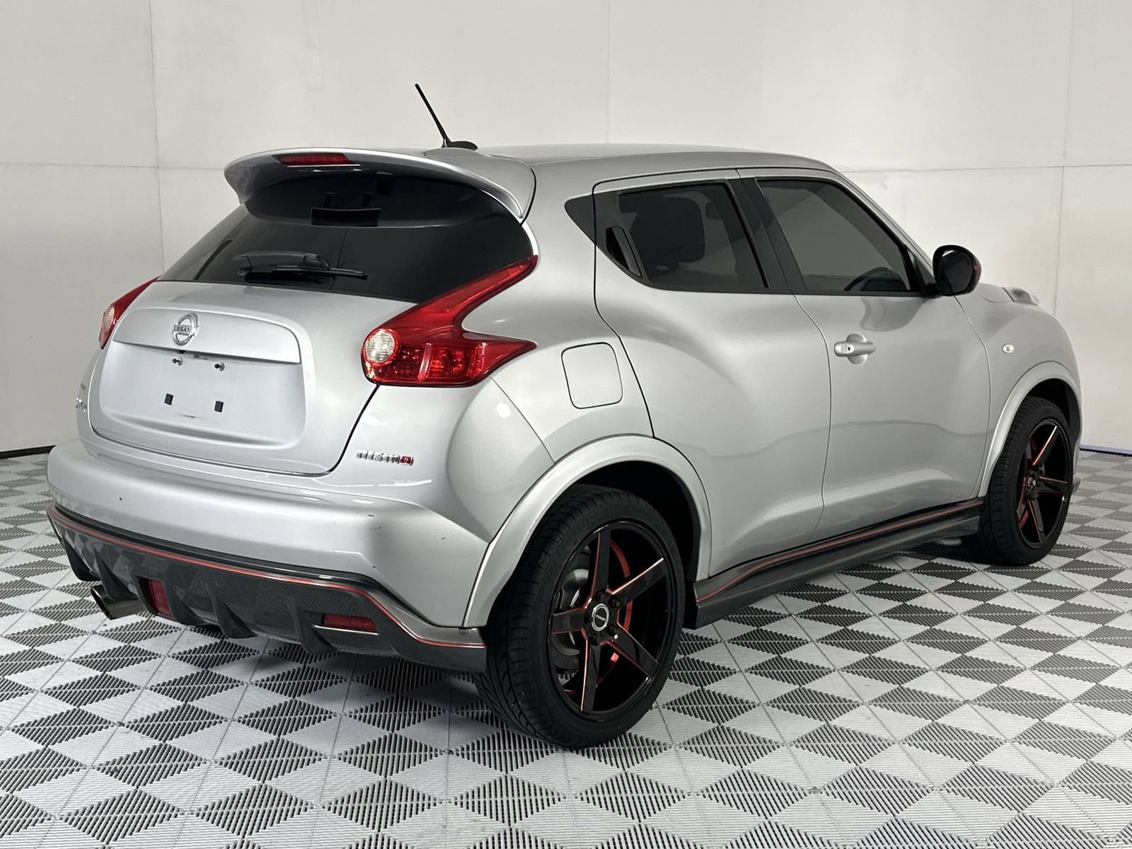 Used 2014 Nissan Juke NISMO w/ Navigation Package image 8
