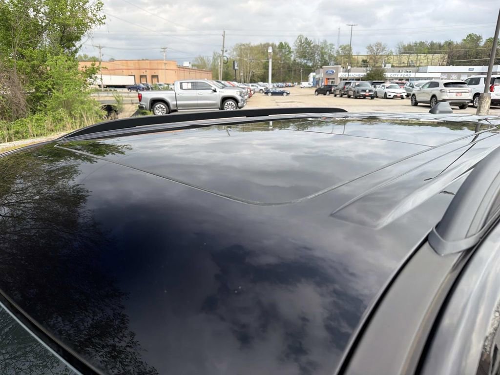 Used 2025 Ford Explorer ST-Line w/ Premium Package image 39