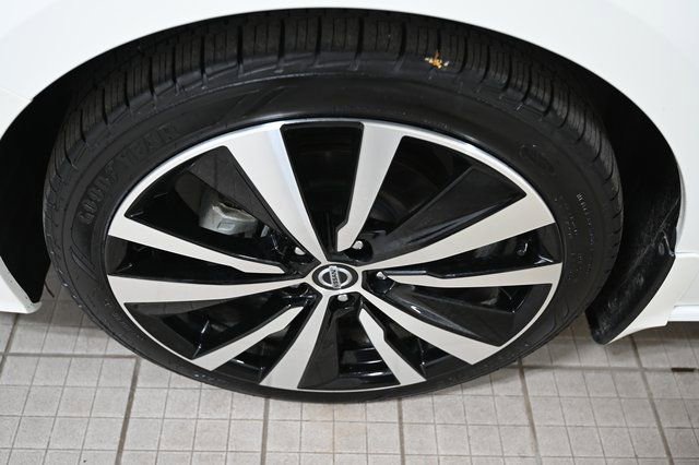 Used 2021 Nissan Altima 2.5 Platinum image 17