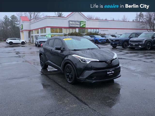 Used 2019 Toyota C-HR LE FWD image 1