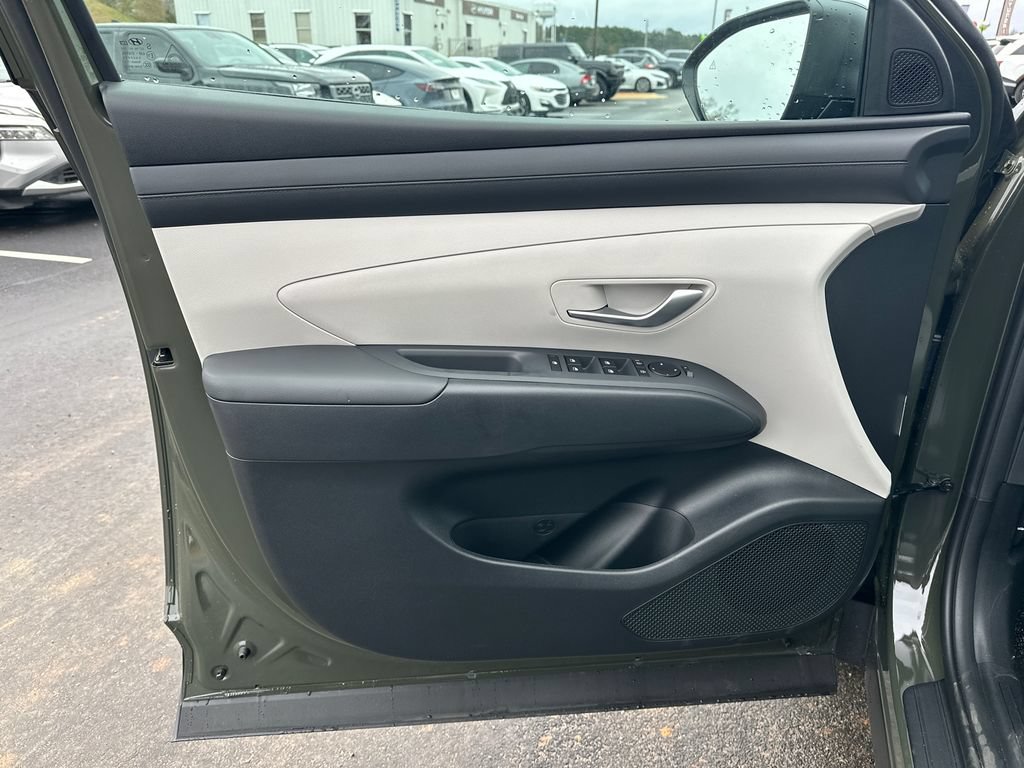 New 2026 Hyundai Tucson SEL FWD image 11