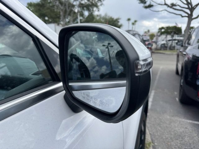 Certified 2024 Kia Telluride S w/ S Sunroof Package FWD image 9