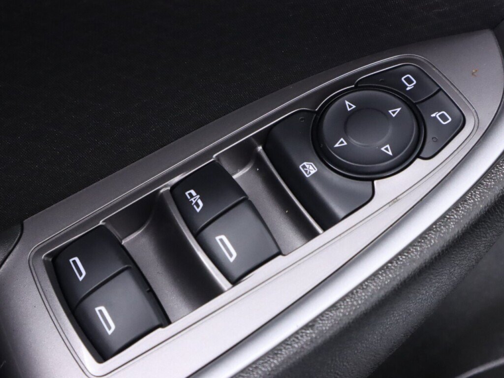 Used 2023 Chevrolet Malibu LT FWD image 25