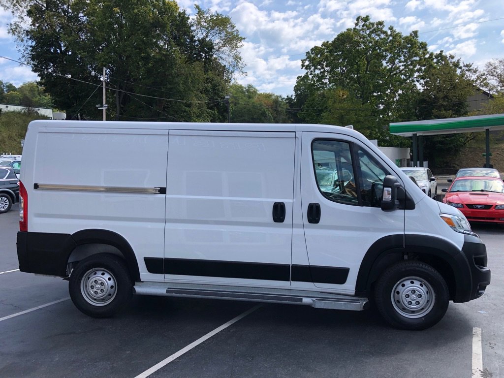 Used 2023 RAM ProMaster 2500 image 6