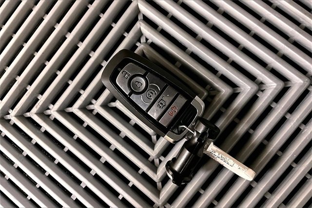 Used 2023 Ford Explorer ST w/ Technology Package image 10