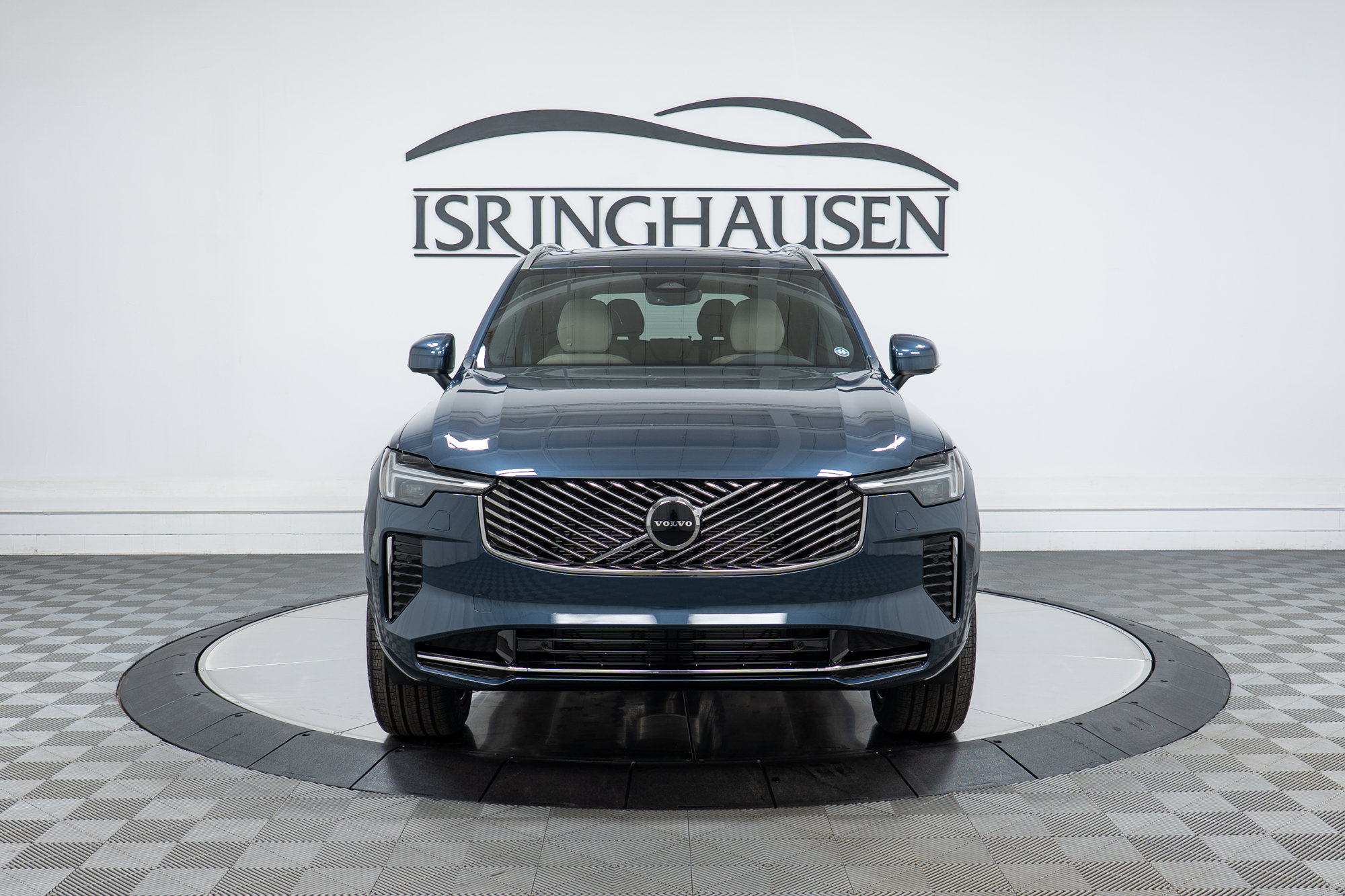 New 2026 Volvo XC90 B6 Core AWD/4WD image 2