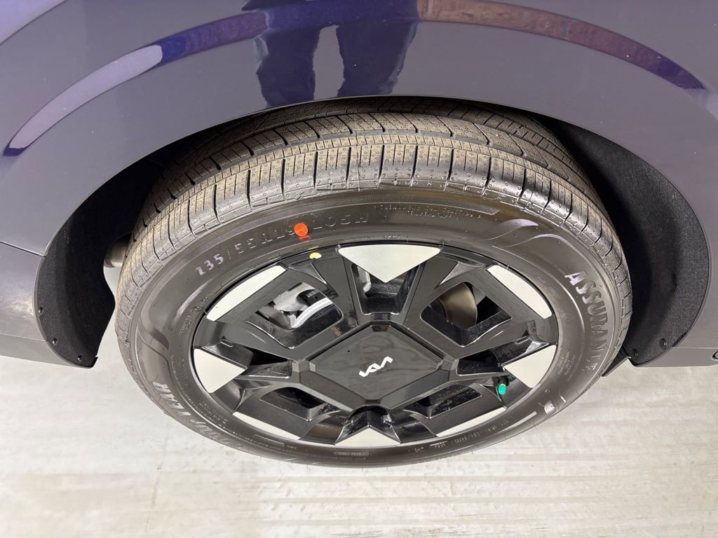 New 2026 Kia Carnival EX image 10