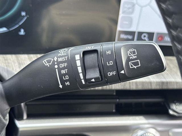 Used 2023 Kia Telluride EX w/ EX Captain's Chair Package image 26