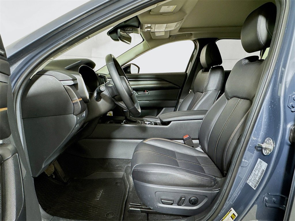 Certified 2025 MAZDA CX-50 2.5 Hybrid w/ Weather Package image 20