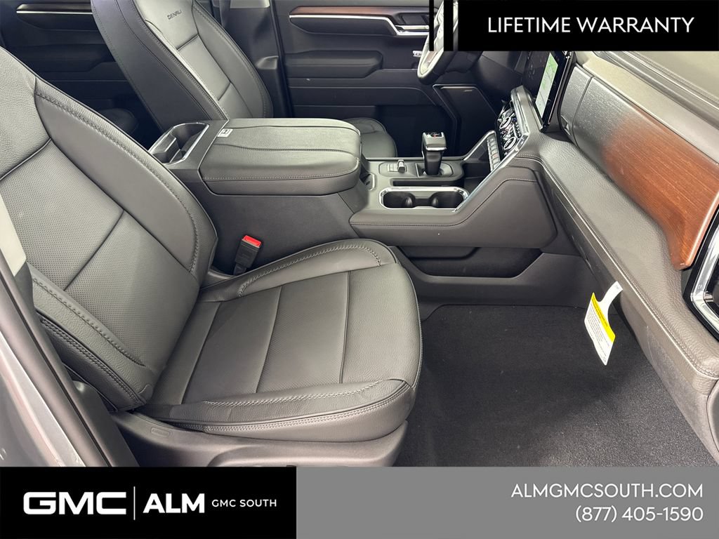 New 2026 GMC Sierra 1500 Denali w/ Technology Package AWD/4WD image 15