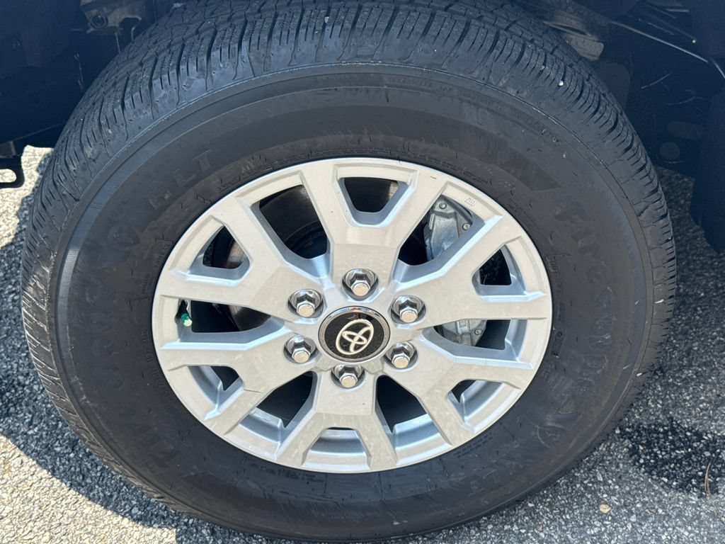 Used 2026 Toyota Tacoma SR AWD/4WD image 13