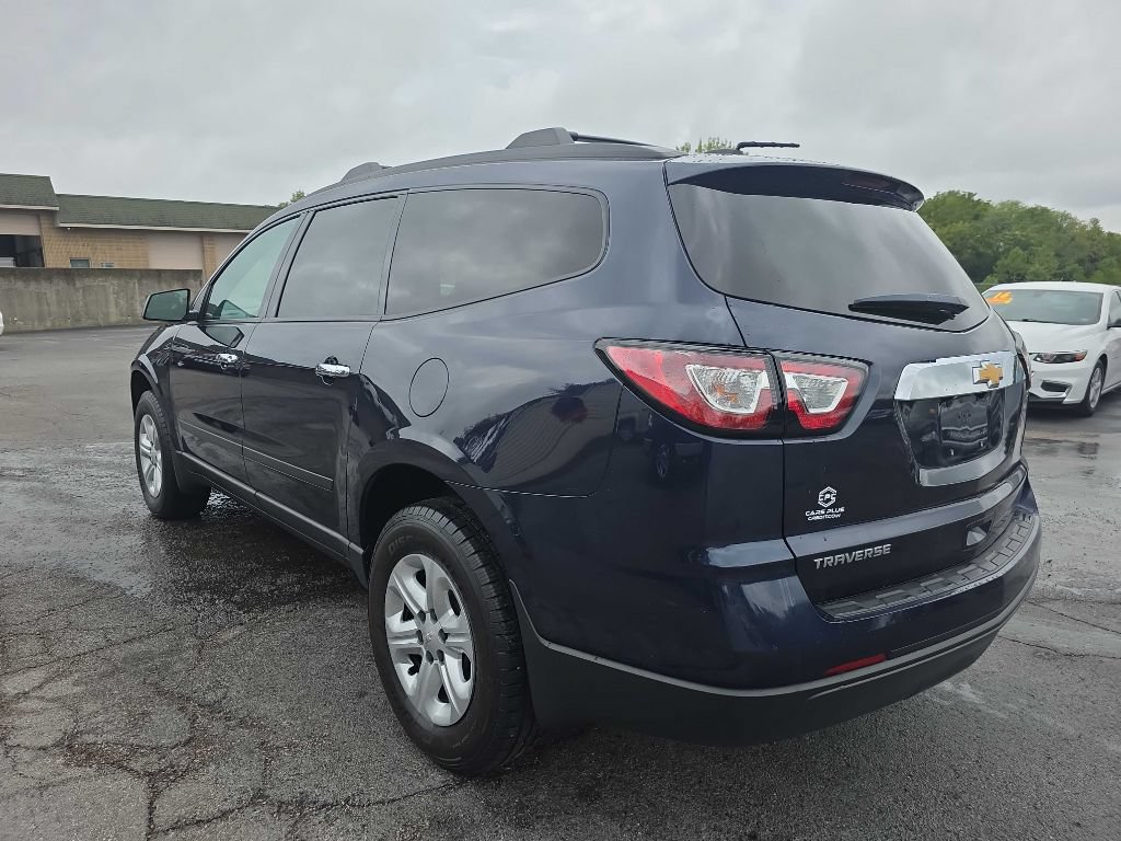 Used 2017 Chevrolet Traverse LS FWD image 8