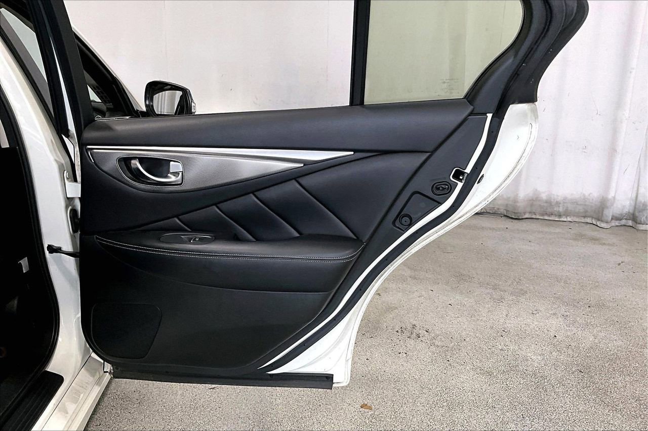 Used 2019 INFINITI Q50 Signature Edition AWD/4WD image 23