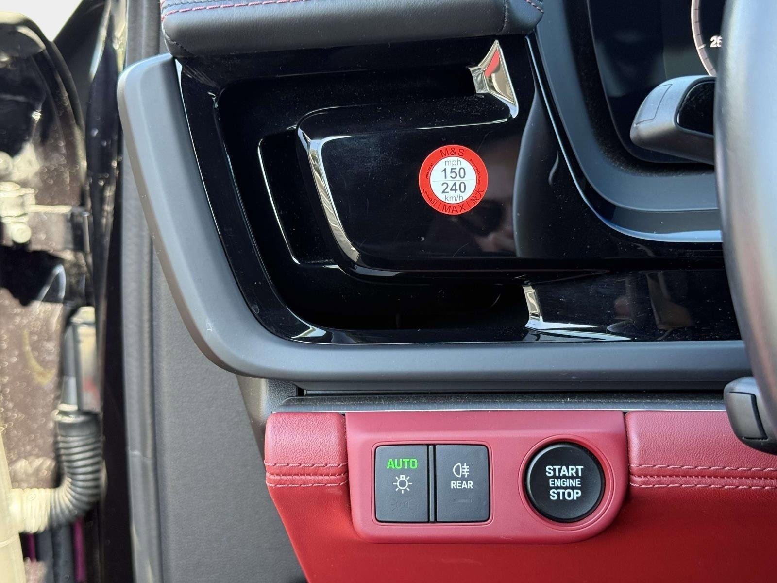 Used 2024 Porsche Panamera image 56