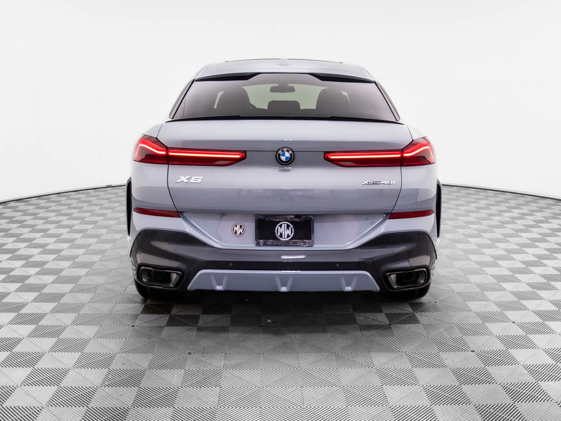 New 2026 BMW X6 xDrive40i w/ Executive Package AWD/4WD image 5